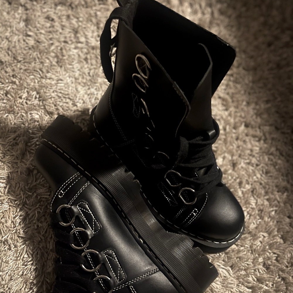 Chunky Wide Lace Leather Ankle Boots